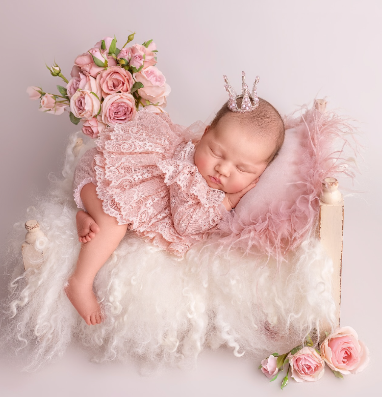 Кот и Татаринцева довели до слез кадрами с маленькой дочерью: &quot;Наш котенок&quot;