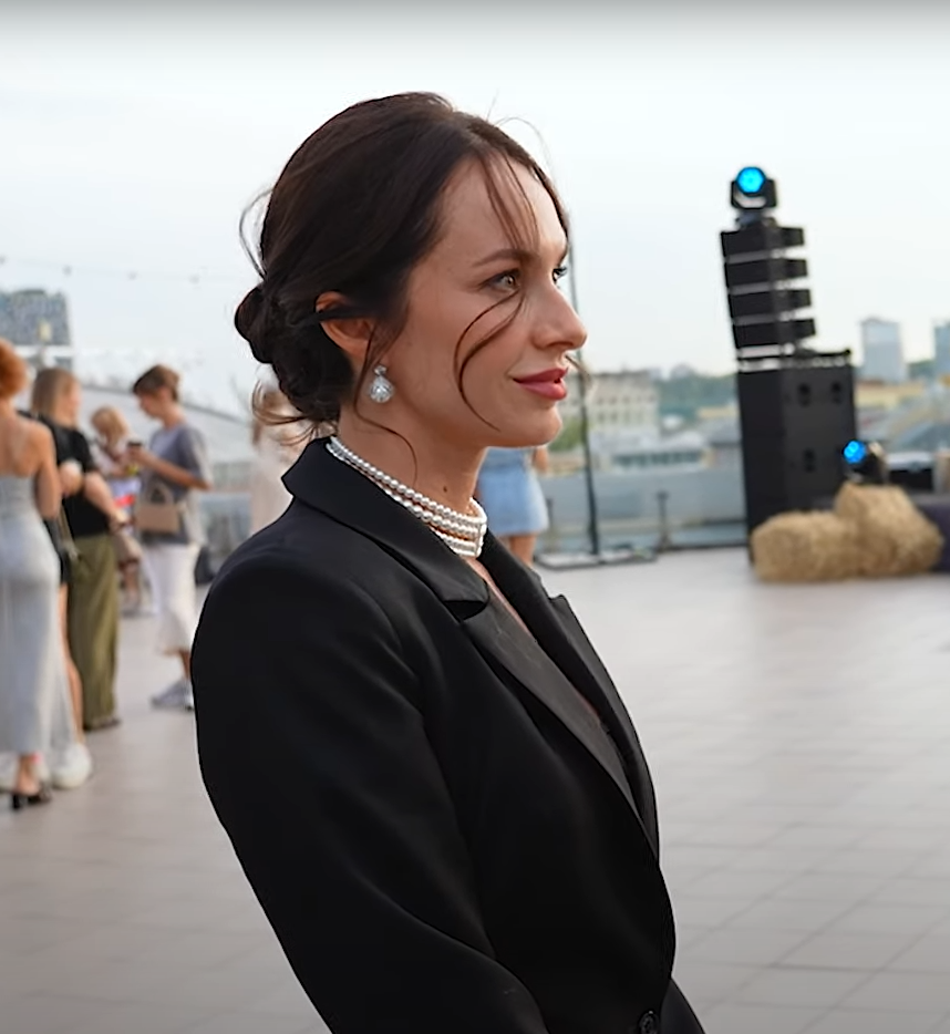 Бывшая Остапчука призналась, что до сих пор носит его фамилию: &quot;Очень сложно&quot;