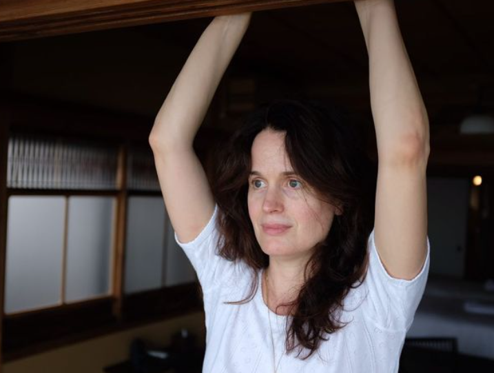 Як зараз виглядає актриса, яка зіграла Есмі Каллен у &quot;Сутінках&quot;. Не старіє, немов вампір (фото)