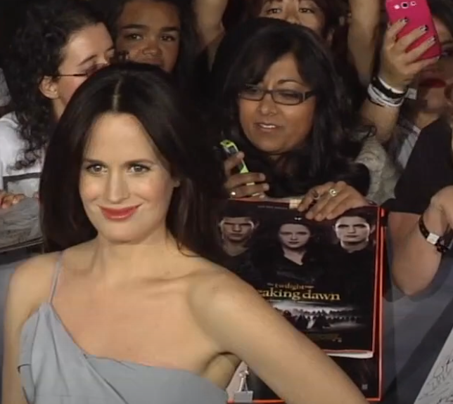 Як зараз виглядає актриса, яка зіграла Есмі Каллен у &quot;Сутінках&quot;. Не старіє, немов вампір (фото)