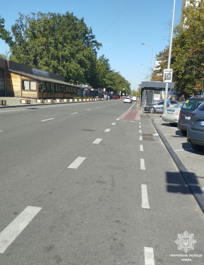 Українським водіям нагадали, де паркуватись ніяк не можна: який штраф можуть виписати