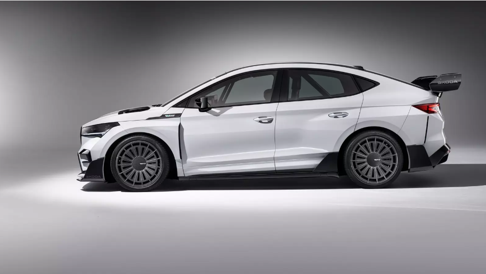 Skoda представила ефектний електромобіль для ралі: опубліковані фото та характеристики
