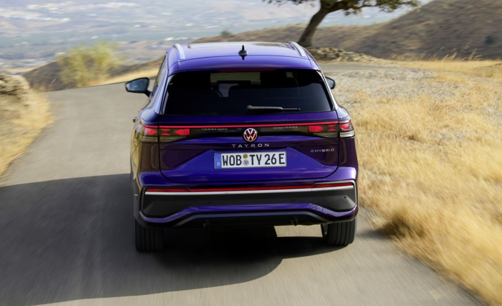 Кроссовер Volkswagen Tayron вышел на рынок Европы: опубликованы цены и характеристики