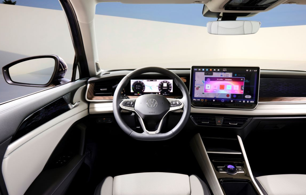 Кроссовер Volkswagen Tayron вышел на рынок Европы: опубликованы цены и характеристики