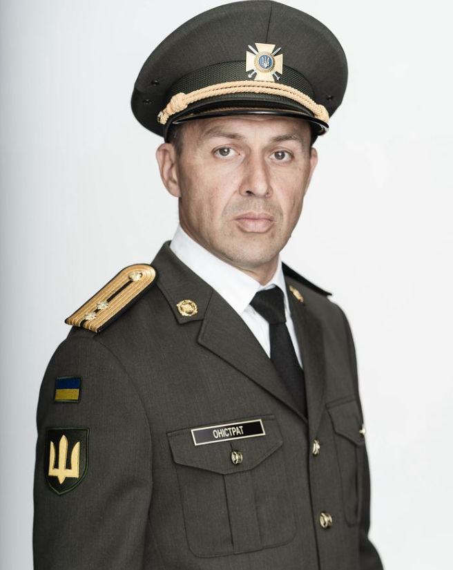 Мужа-военного звезды &quot;плюсов&quot; упрекнули из-за отпусков за границей. Он ответил