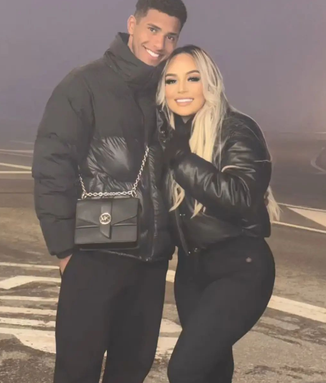 &quot;Нагуляла&quot; от курьера. Девушка звезды &quot;Шахтера&quot; родила от другого, а правду раскрыл ДНК-тест