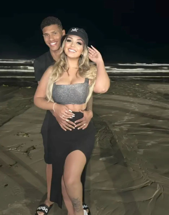 &quot;Нагуляла&quot; от курьера. Девушка звезды &quot;Шахтера&quot; родила от другого, а правду раскрыл ДНК-тест