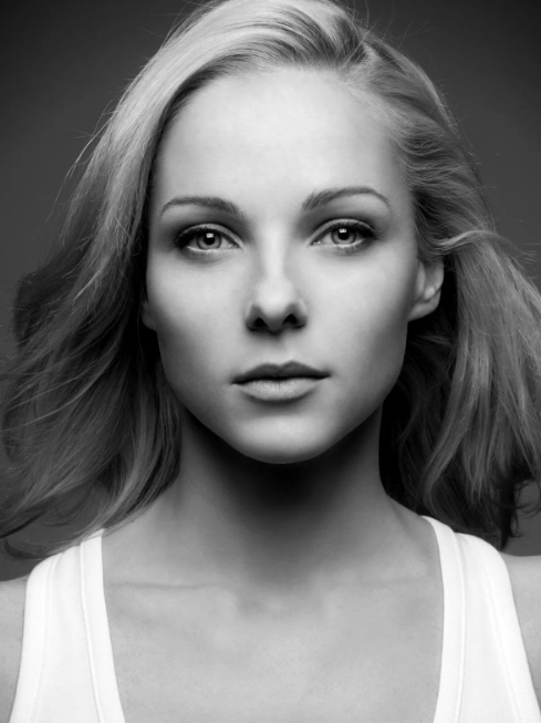 Як Трегубова, Суржиков та інші зірки серіалів виглядали 20 років тому. Хтось &quot;пішки ходив під стіл&quot;