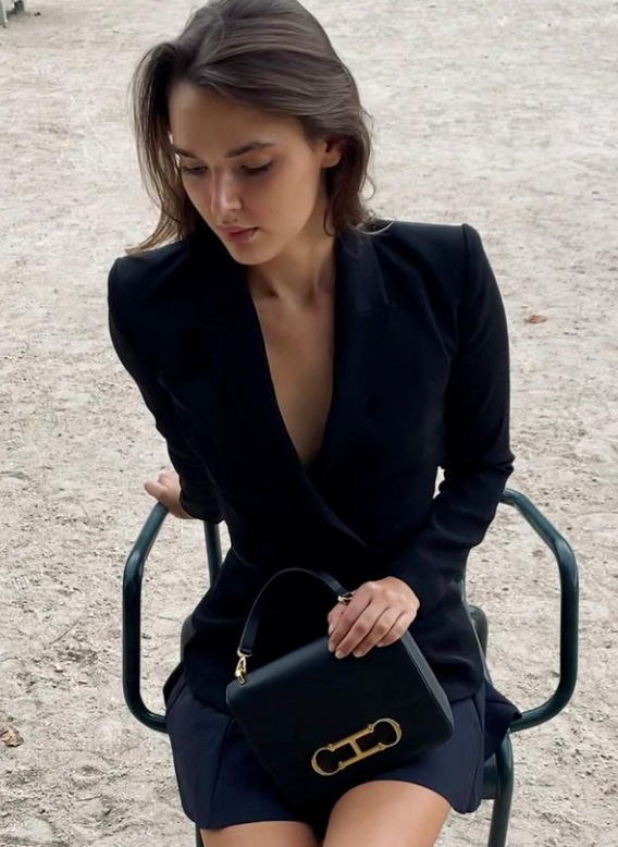 После романа с украинкой Шона Пенна заметили с новой пассией. Она - моложе его детей (фото, видео)