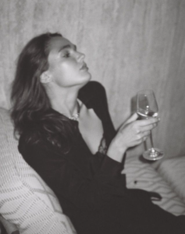 После романа с украинкой Шона Пенна заметили с новой пассией. Она - моложе его детей (фото, видео)