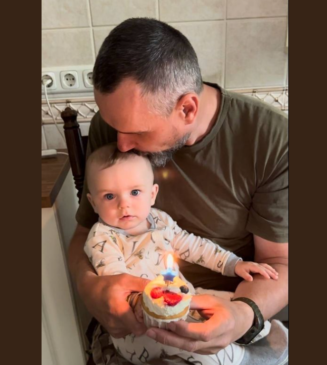 Пошел на фронт ради мести россиянам. Где сейчас режиссер и военный Олег Сенцов