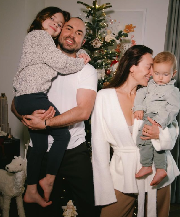 "Прости": Андрей Бедняков разводится с женой после 16 лет брака