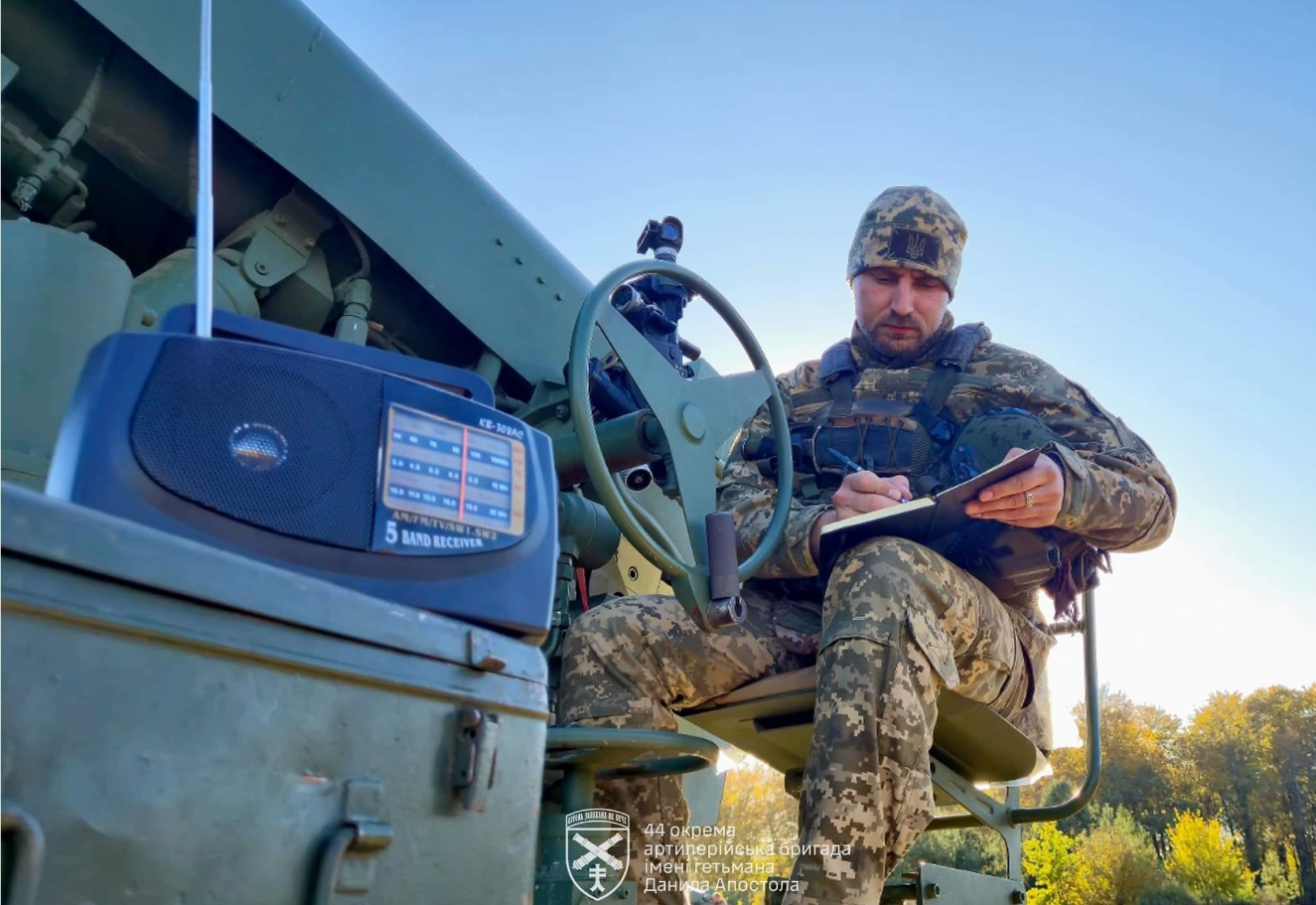 Украинские бойцы показали, как писали радиодиктант в Курской области (фото)