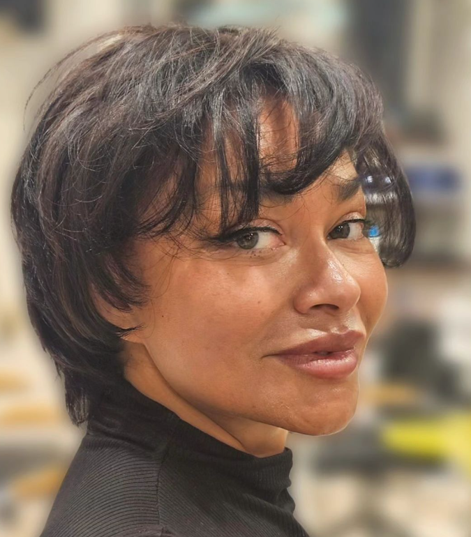 Такие стрижки для женщин после 50 мгновенно омолодят на 10 лет. 5 вариантов на короткие волосы