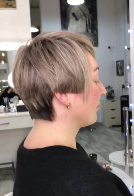 Такие стрижки для женщин после 50 мгновенно омолодят на 10 лет. 5 вариантов на короткие волосы