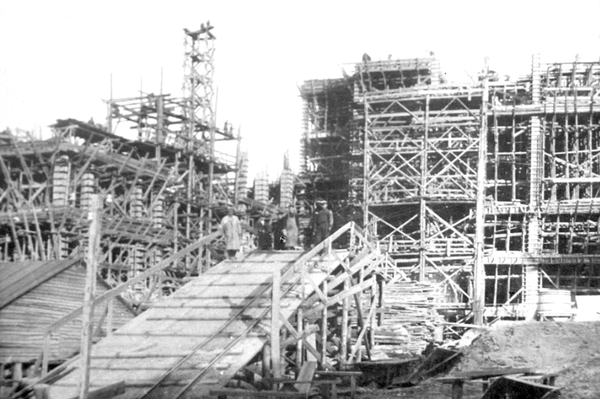 Столетний символ Харькова. Чем уникален Госпром, который Россия атаковала КАБом