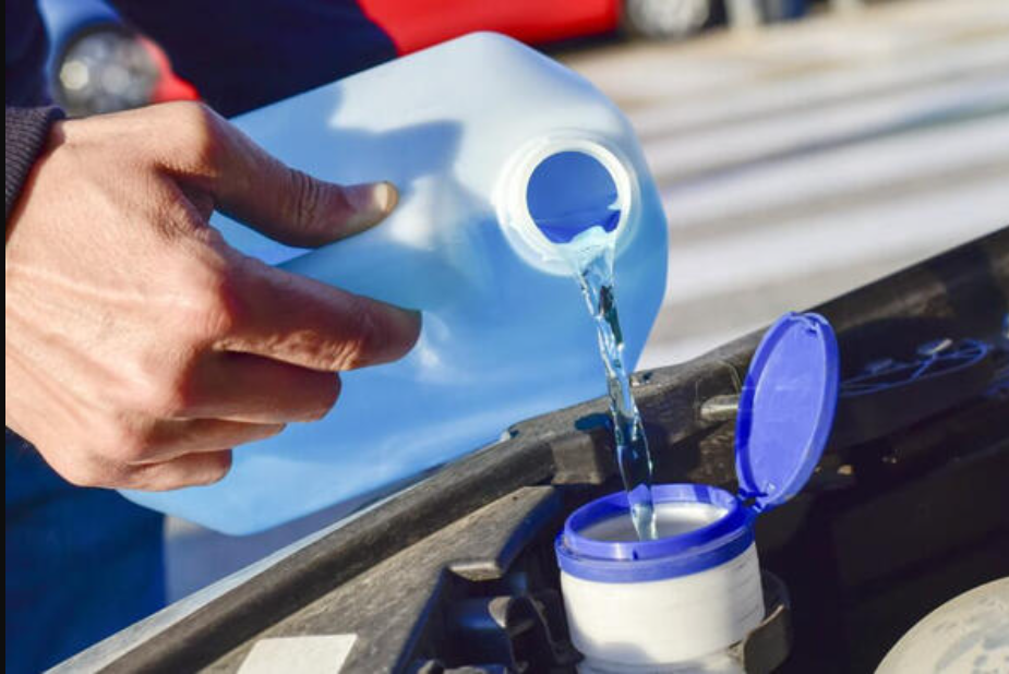 Как сделать незамерзающую жидкость для омывателя авто своими руками: подробности