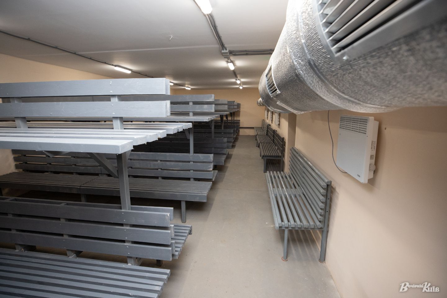 Когда-то был секретным. Смотрите, как выглядит ядерный бункер под Киевом (фото)