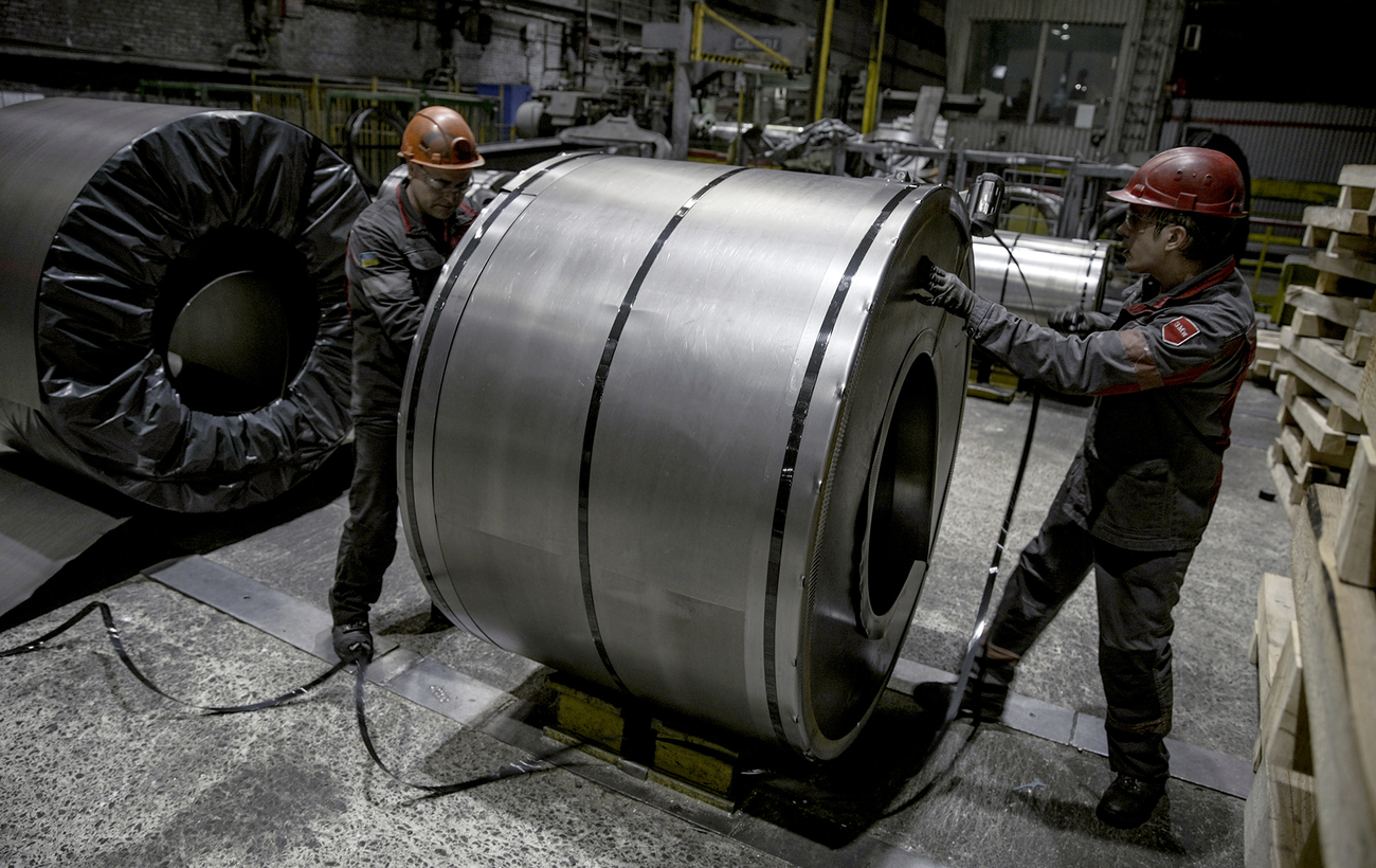 Металурги під ударом. Що втратить економіка України через мита Трампа