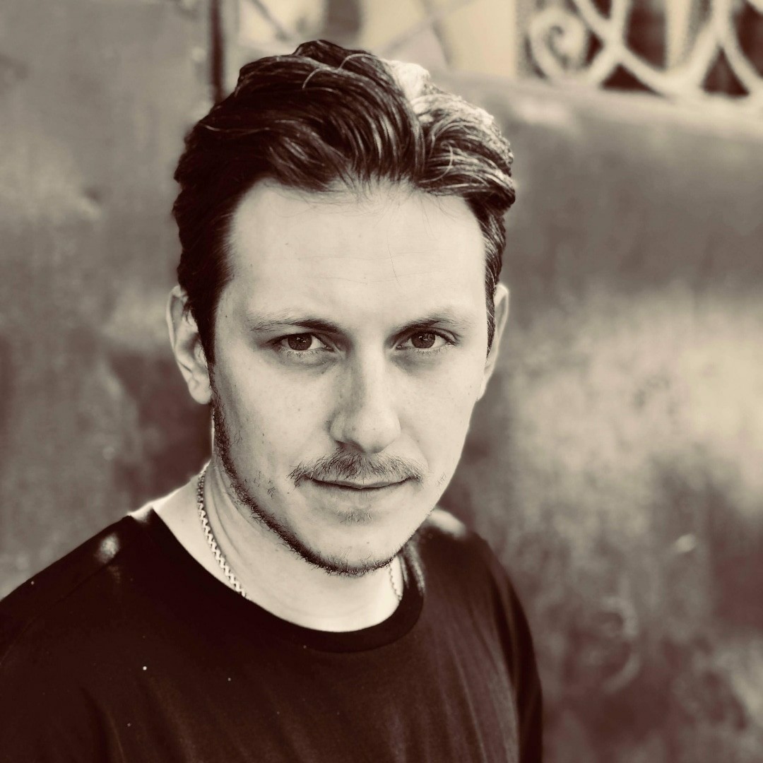 "Не очень понравился". Оля Цыбульская вспомнила свое знакомство с Сергеем Жаданом