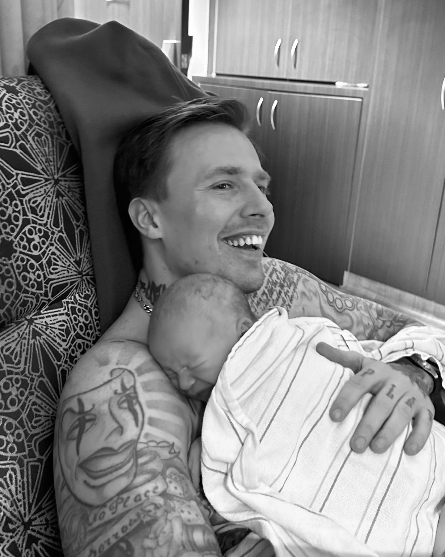 Українська ТБ-зірка вперше стала мамою і показала фото малюка