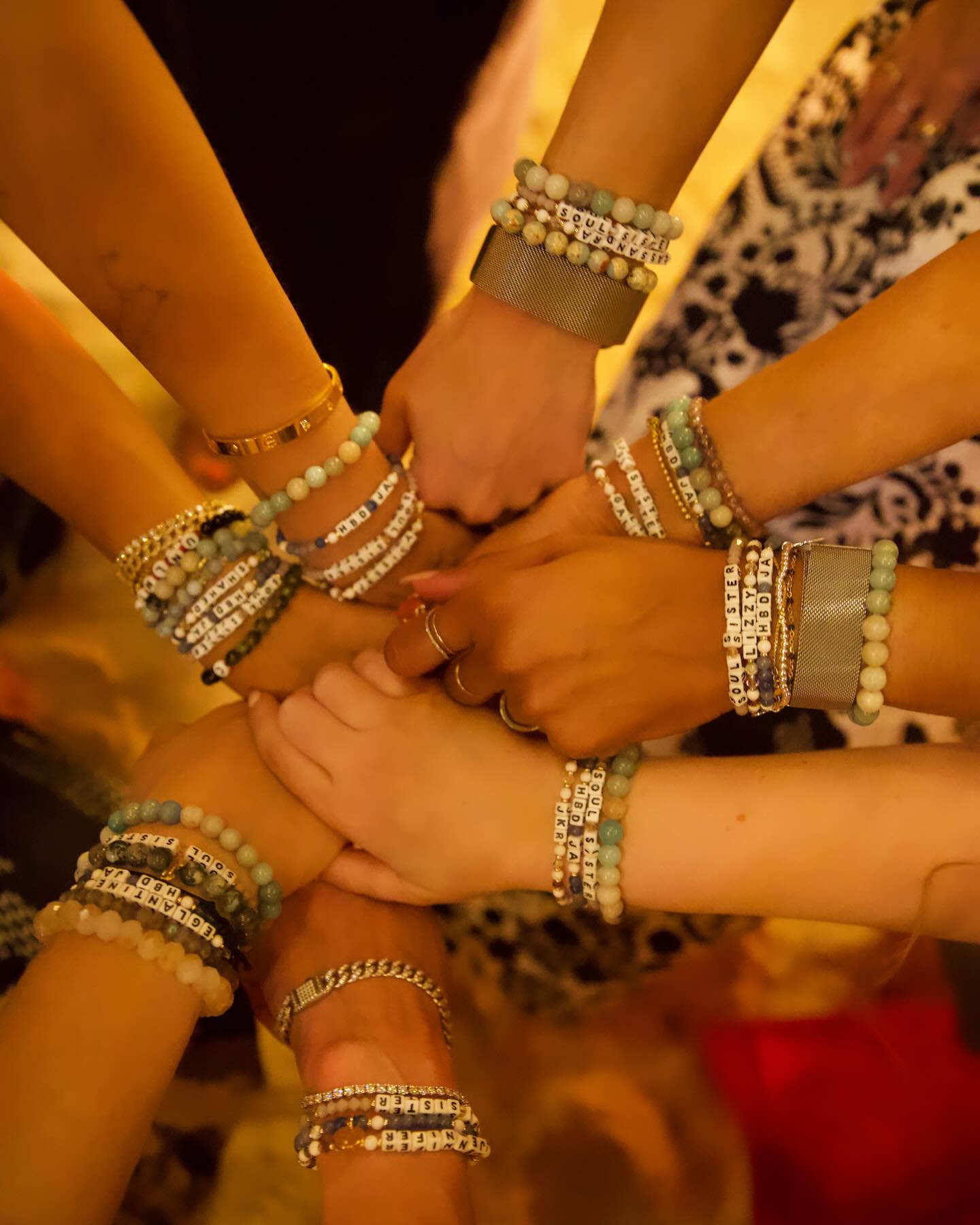 Джессика Альба похвасталась ярким Днем рождения в Мексике (фото)