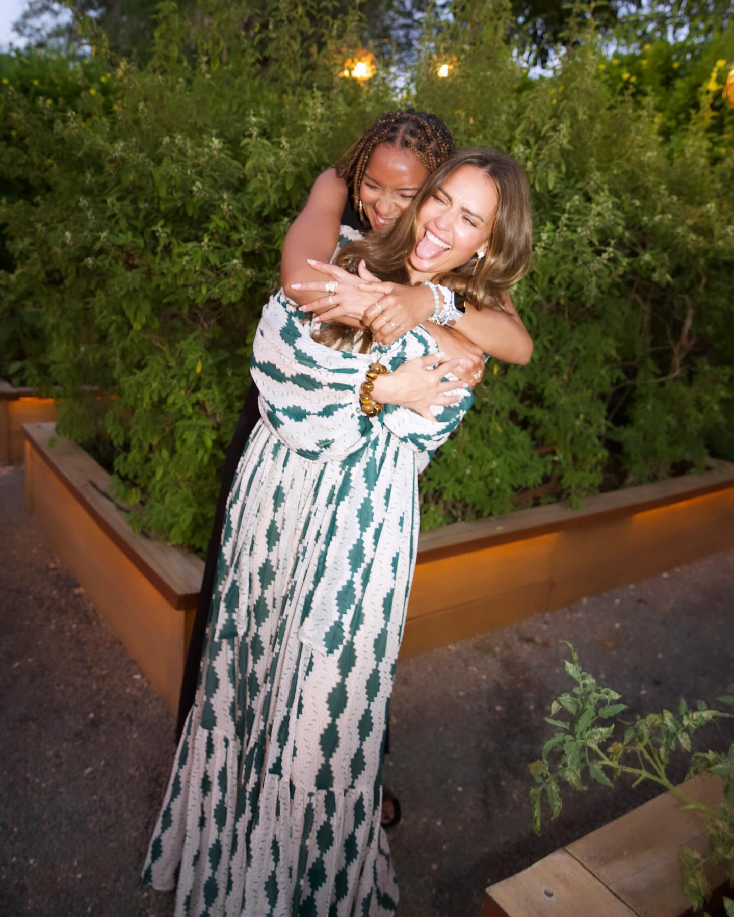 Джессика Альба похвасталась ярким Днем рождения в Мексике (фото)