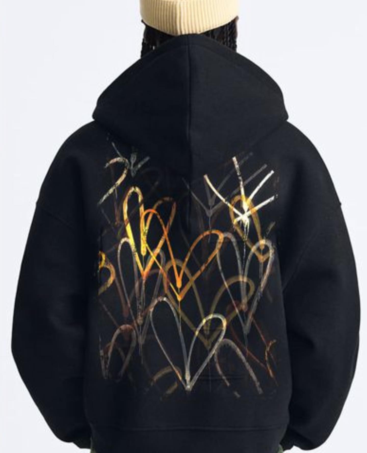 &quot;Так малює багато людей&quot;: Морозюк висловилась про звинувачення у плагіаті відомого художника