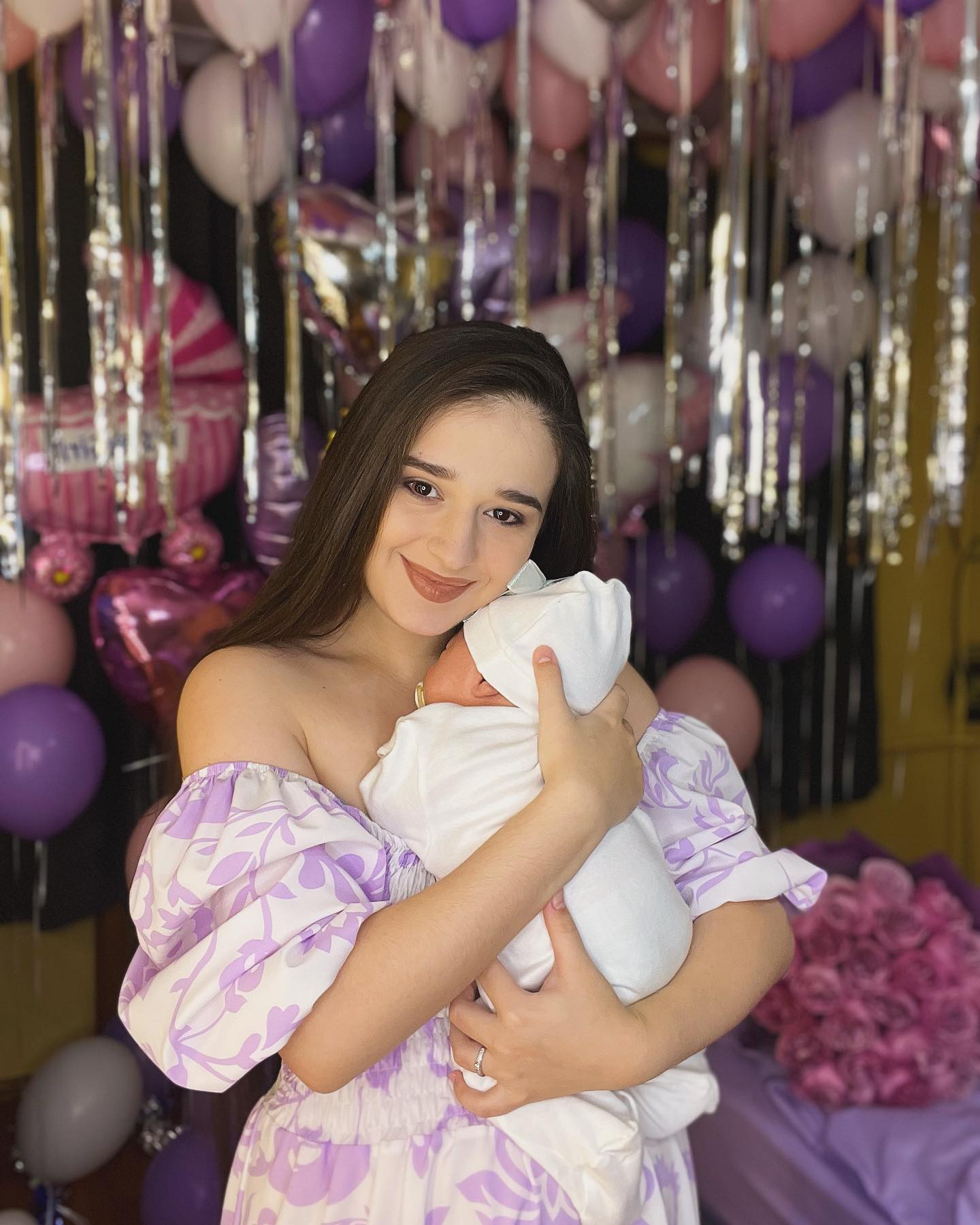 Українська співачка хотіла покінчити з життям: що відомо