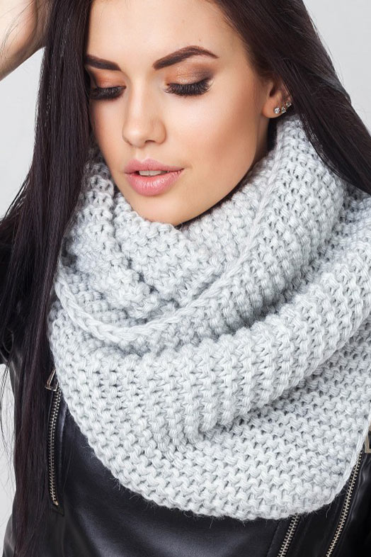 Зимние тренды: как носить теплый шарф и не выглядеть посмешищем (фото)