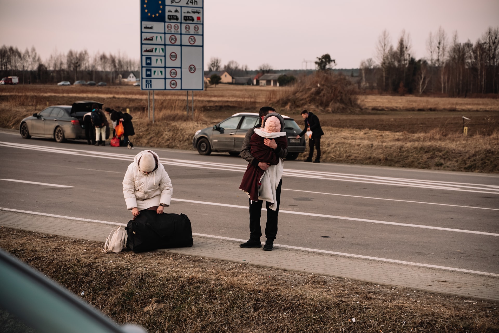 Українці рятуються від війни в Чехії. Що потрібно знати про легалізацію і допомогу в цій країні