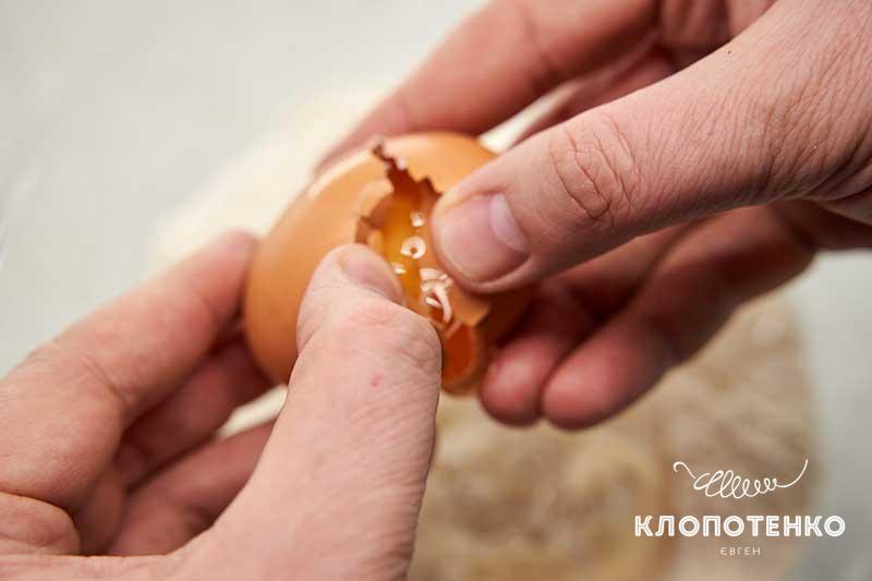 Клопотенко запропонував приготувати нестандартний хачапурі: "справжня Грузія у вас вдома!"