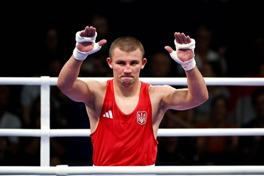 Не тільки медалі ОІ: Магучіх, Хижняк і збірна фехтувальниць отримали ще по одній нагороді