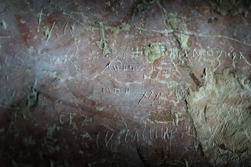 &quot;Пекло для чоловіків, рай для жінок&quot;: Що приховує Кирилівська церква в Києві