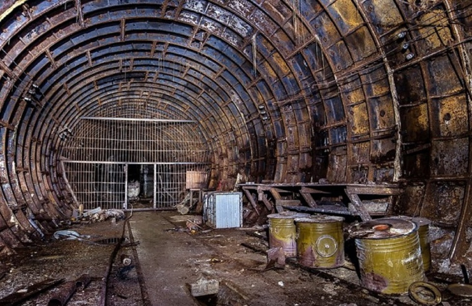 Параллельная реальность киевского метро. 4 тайны, которые скрывает подземка