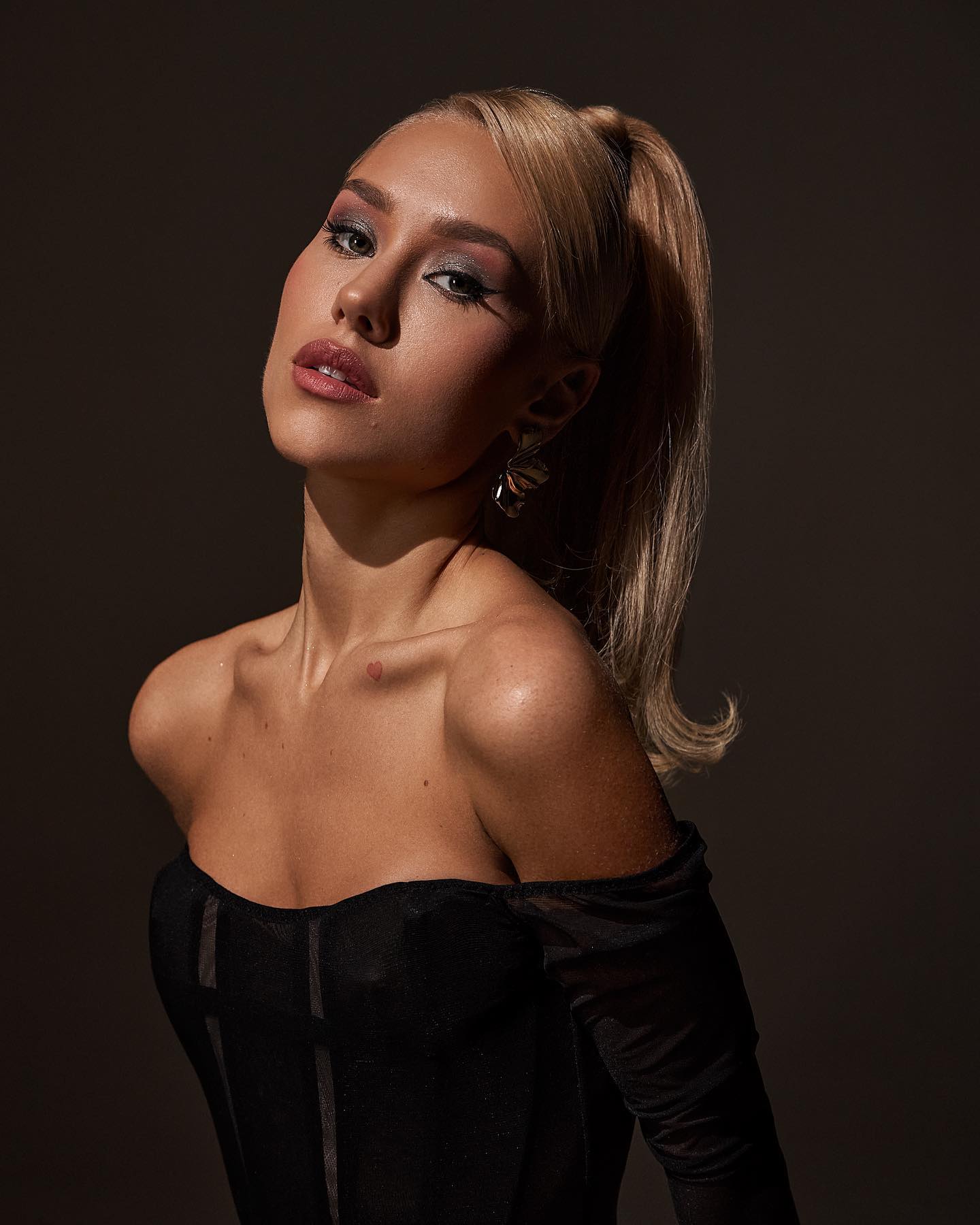 Квиткова впервые отреагировала на слухи о романе с экс-"Холостяком" Заливако