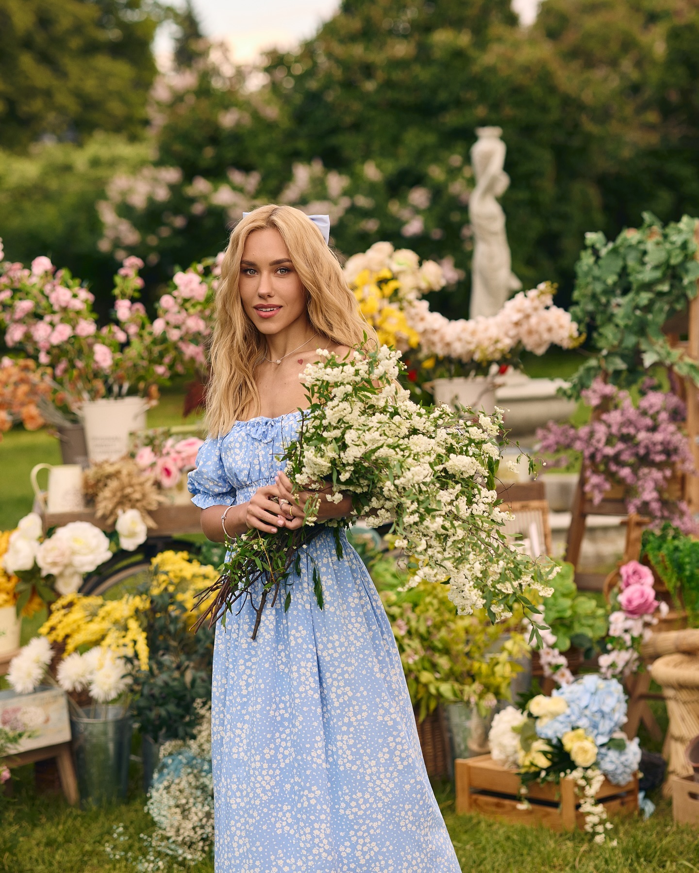 &quot;Українська версія Бріджертонів&quot;: Даша Квіткова представила ніжну колекцію одягу