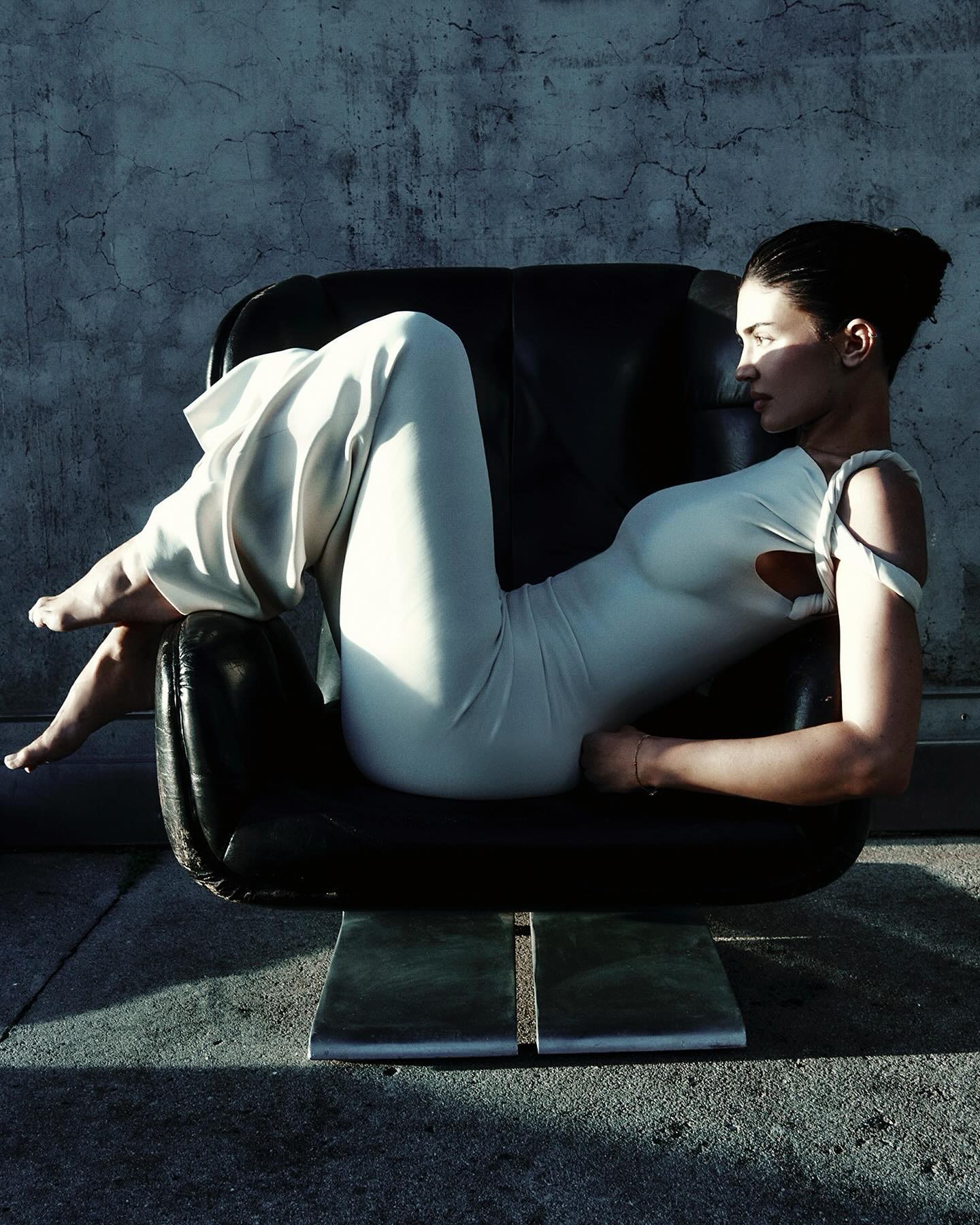 Кайли Дженнер показала новые соблазнительные образы (фото)