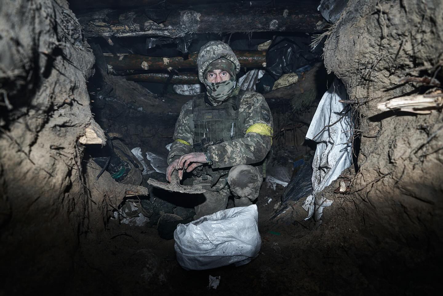 &quot;Тридцять годин на нулі з піхотою&quot;: український фотограф показав реальні будні військових (фото)