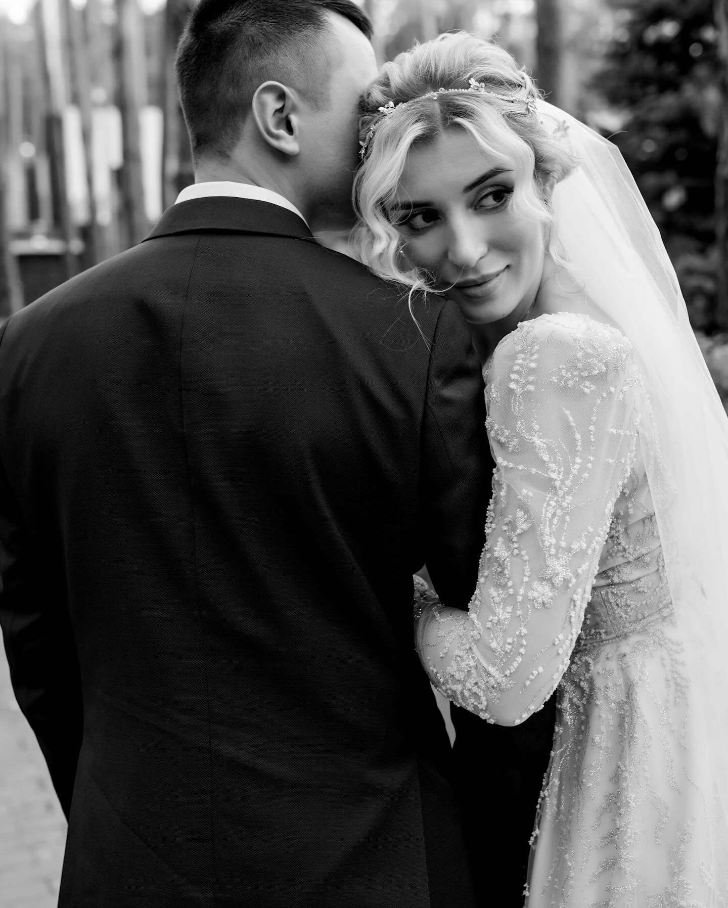 "Так швидко летить час". Донька "мами" Вєрки Сердючки показала нові весільні фото