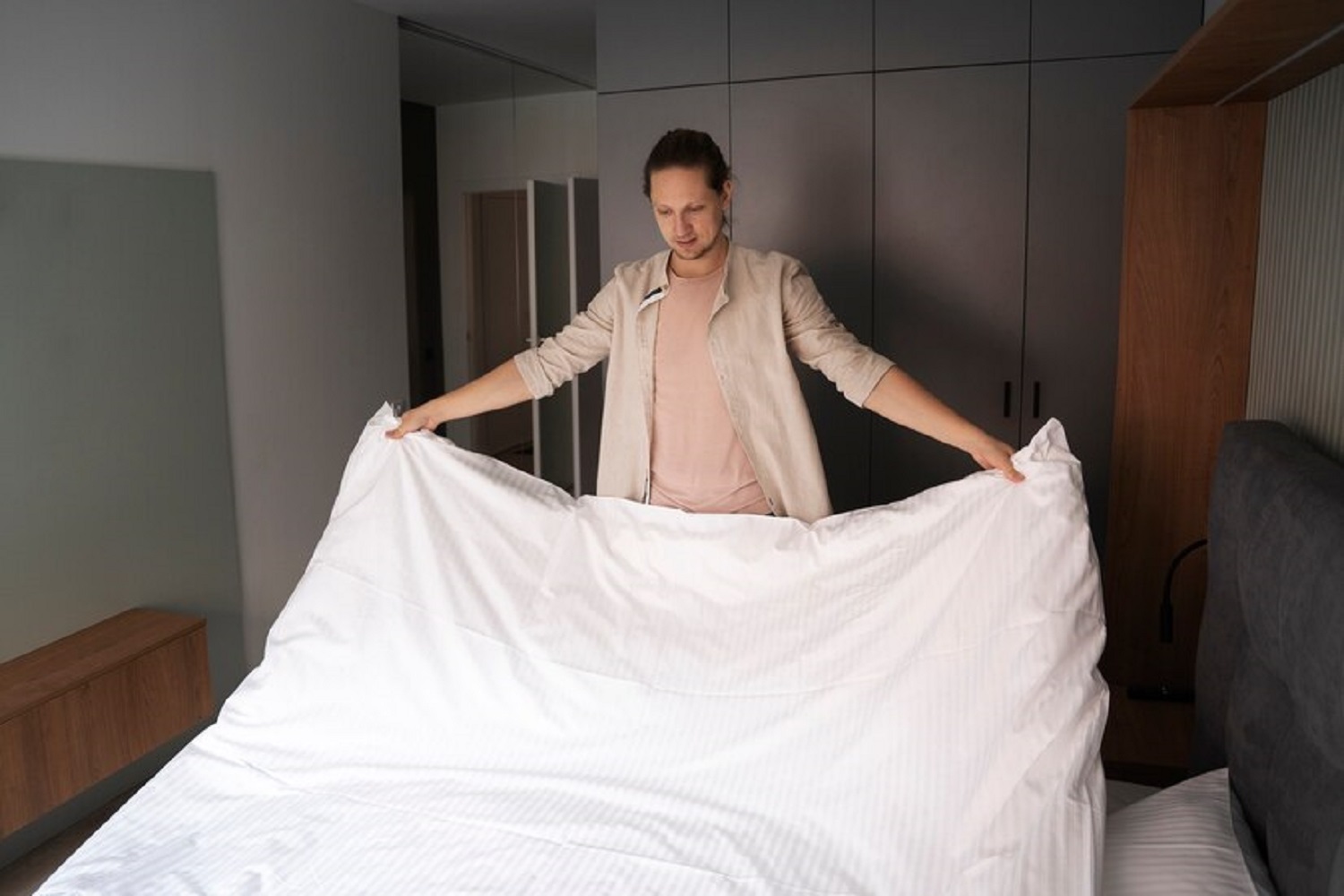 10 порад, як швидко та без зайвих зусиль прибрати весь дім до свят