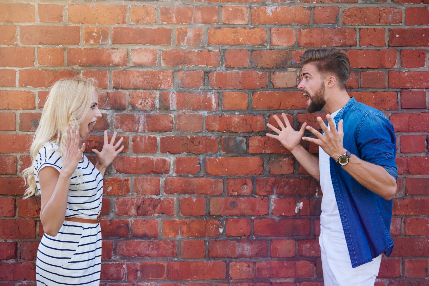 Як спілкуватись з токсичними людьми без шкоди для себе: правила від психолога