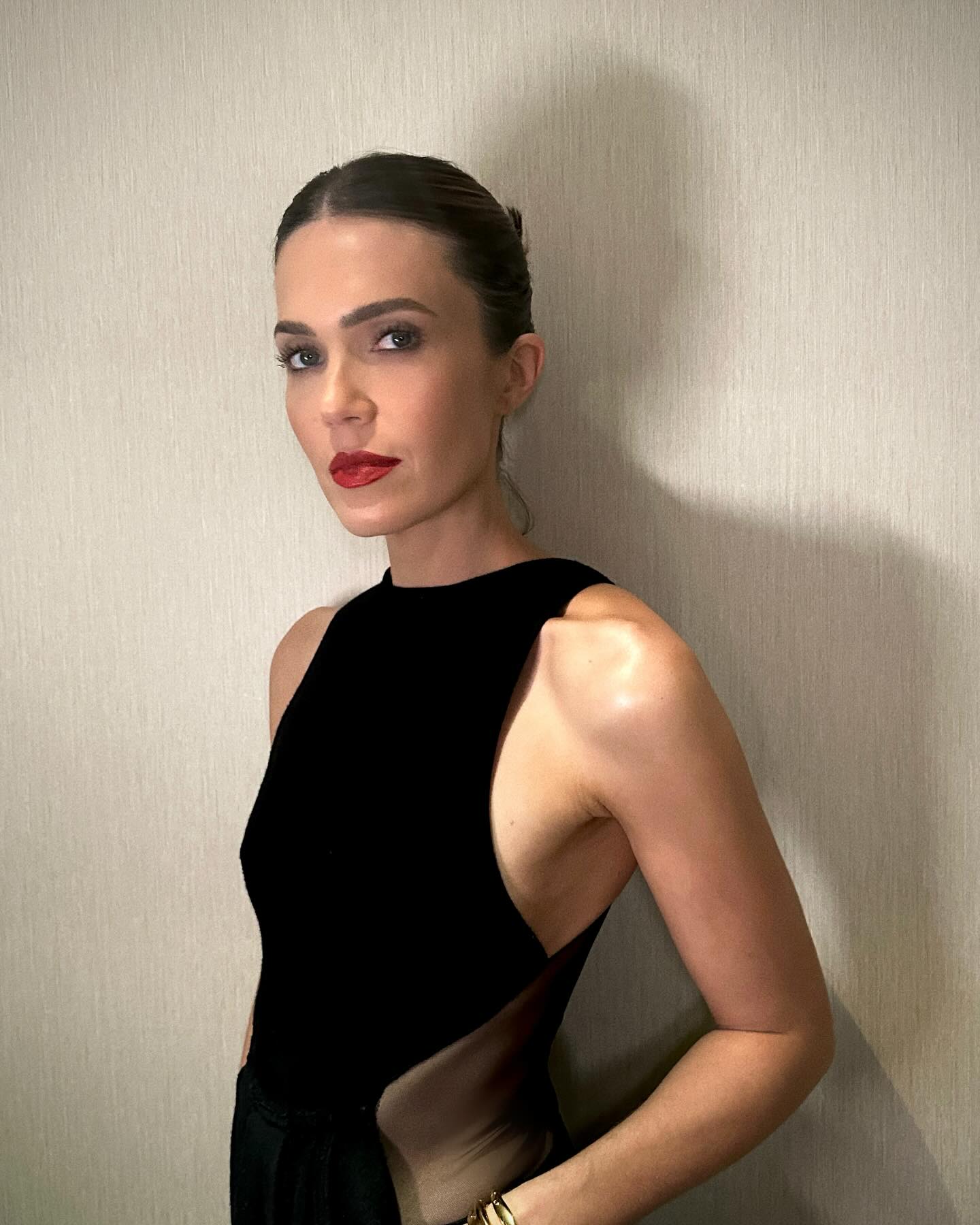 Ви її не впізнаєте: як сьогодні виглядає головна героїня фільму "Поспішай кохати" (фото)