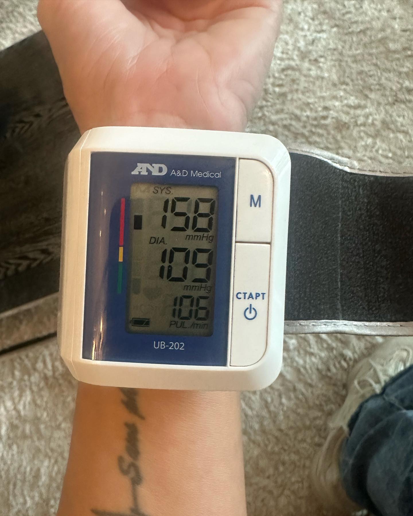 &quot;Организм не смог справиться&quot;. Известная украинская певица попала в больницу