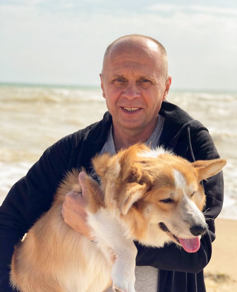 &quot;Напередодні вибуху перевели в барак в Оленівці&quot;: донька &quot;азовця&quot; розповіла про останній дзвінок від батька