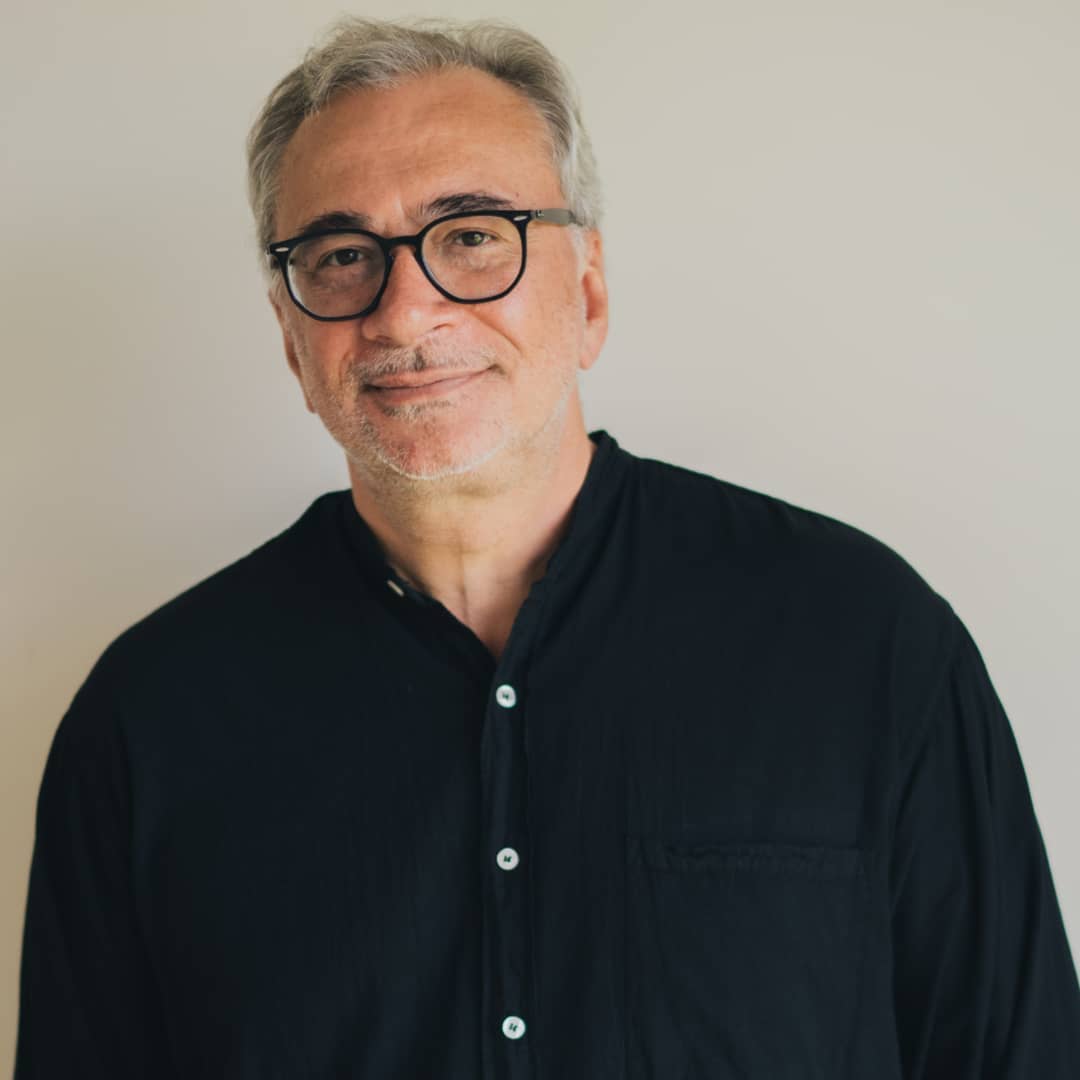 "Оказался в очень тяжелом положении". Власова ответила, общается ли со своим кумом Меладзе