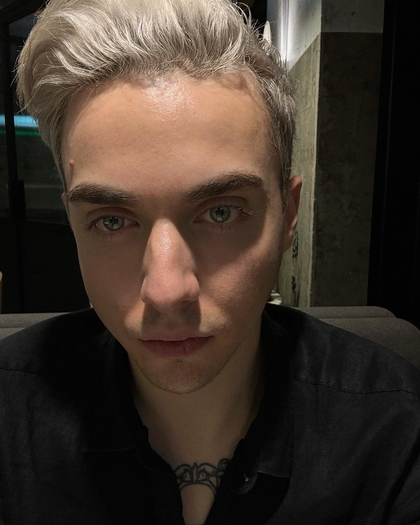 Більше ні краплі: 6 українських зірок, які страждали від алкогольної залежності