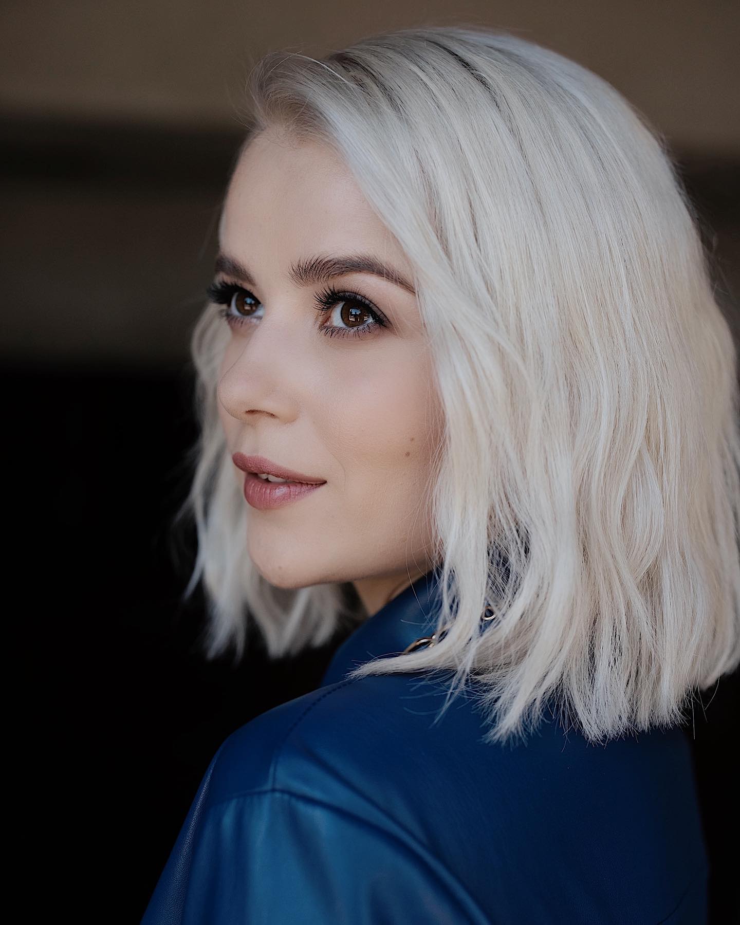 Разом із чоловіком-американцем. Міка Ньютон повертається в Україну