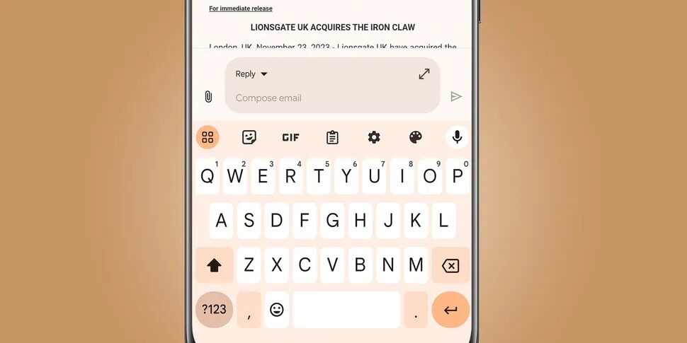 As in messengers. In Gmail, you can now reply to emails instantly