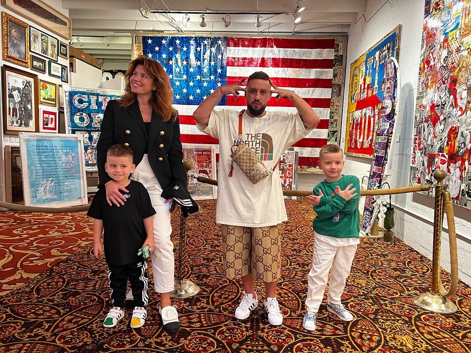 Час для сім'ї: Осадча, Ребрик, Сумська та інші зірки на зворушливих фото з рідними